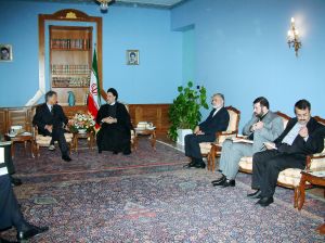 دیدار با مقامات خارجی: عکس شماره 12 / 12